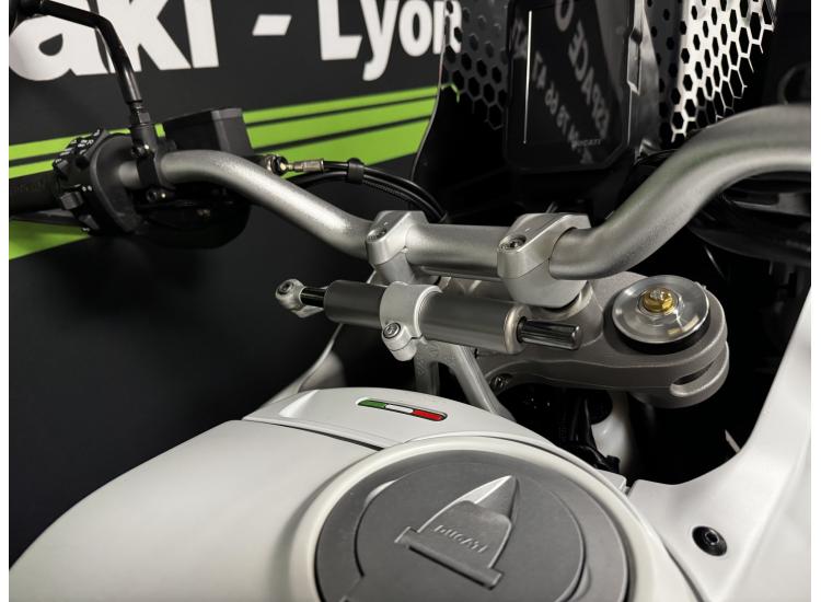 DUCATI DESERTX