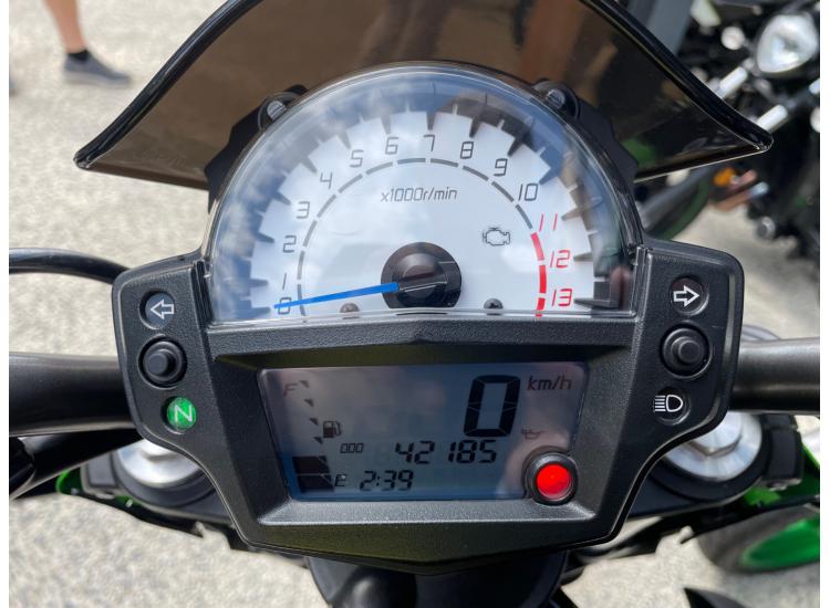 KAWASAKI ER-6N (47.5CV)