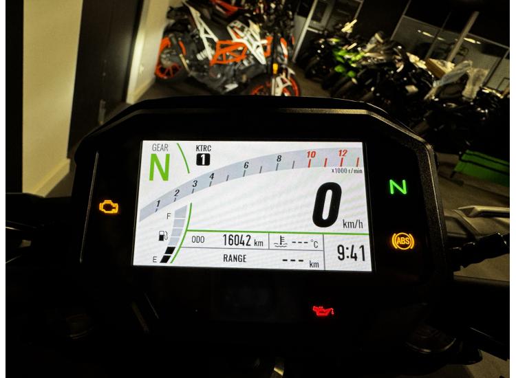KAWASAKI Z650 A2