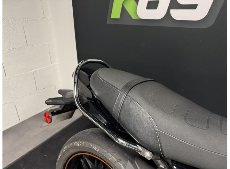 KAWASAKI Z 650 RS SE