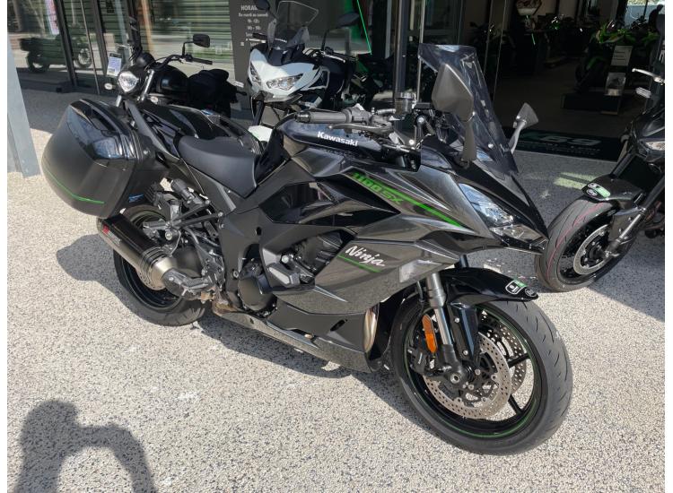 KAWASAKI NINJA 1100 SX TOURER Performance