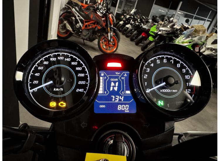 KAWASAKI Z650RS A2