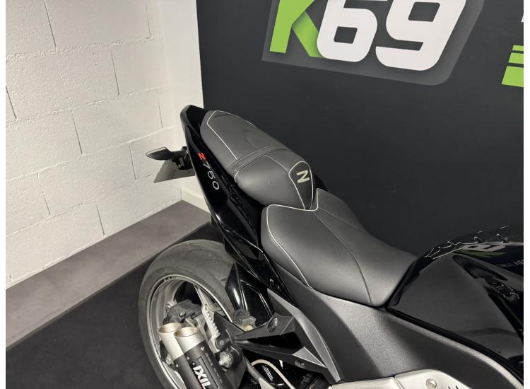 KAWASAKI Z750 ABS