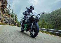 KAWASAKI NINJA 7 Hybrid 