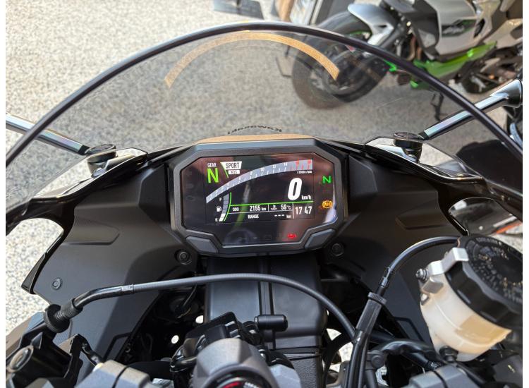 KAWASAKI ZX-6R 636
