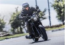 KAWASAKI ELIMINATOR 500 SE