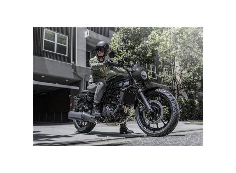 KAWASAKI ELIMINATOR 500 SE