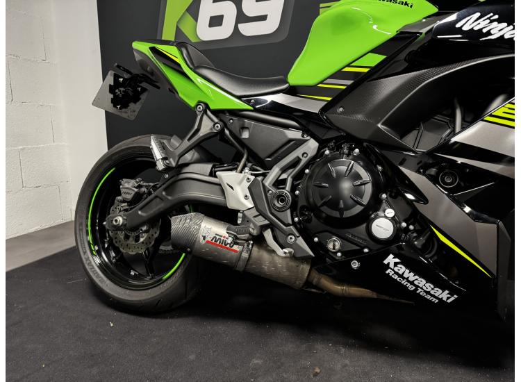 KAWASAKI NINJA 650 A2