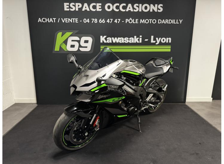 KAWASAKI ZX10R PERFORMANCE