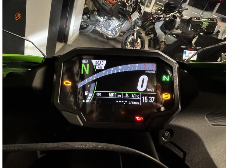 KAWASAKI ZX6R KRT