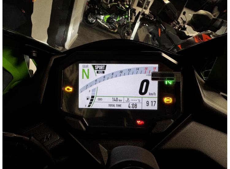 KAWASAKI ZX-4RR PERFORMANCE