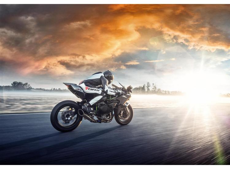 KAWASAKI NINJA H2R