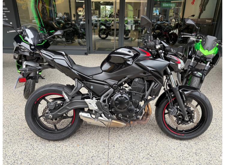 KAWASAKI Z 650 (47.5CV)